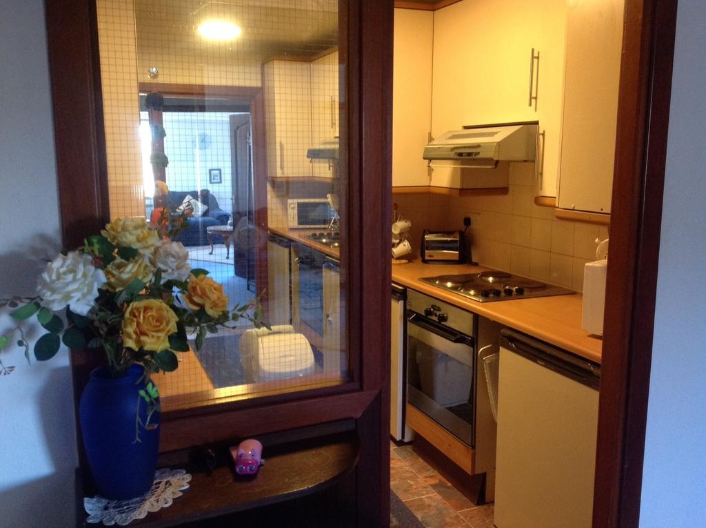 Connel Court Apartments Inverness Room photo